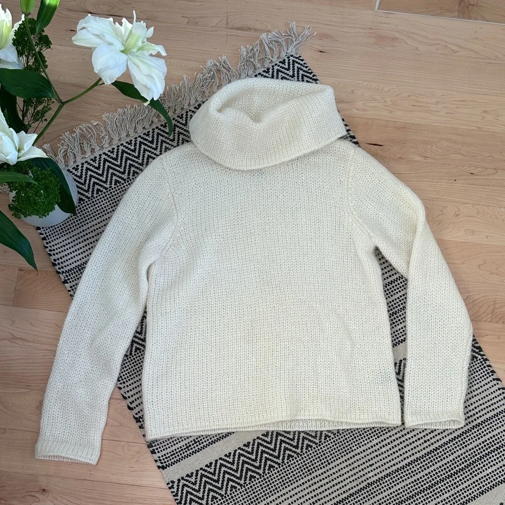 Ralph Lauren Off-White Mohair Turtleneck Sweater. Like new!
